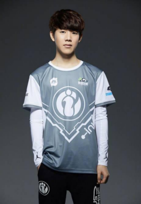 Vitality 击败 Spirit 以晋级 BLAST Rivals 2025 春季总决赛
